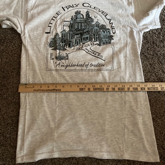 ✝️ Little Italy Cleveland Teeshirt Size Small ✝️ - Picture 6 of 6